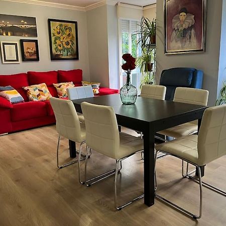 Triana Family Suites Севилья Экстерьер фото